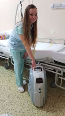 Nové oxygenerátory nakoupila pro pacienty Nemocnice Louny